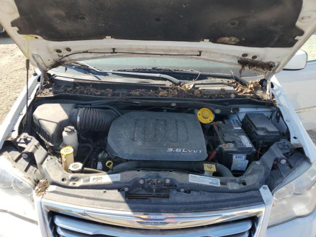 2015 CHRYSLER TOWN & COU 2C4RC1BG9FR699335