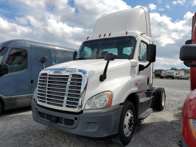 FREIGHTLINER CASCADIA 1 2016 white tractor diesel 1FUBGEDV2GLHC5624 photo #3