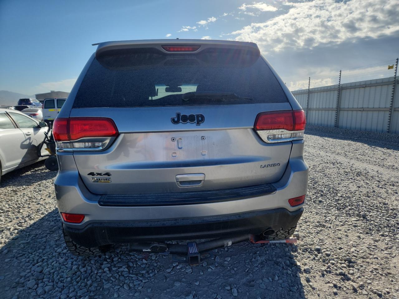 JEEP GRAND CHEROKEE LAREDO