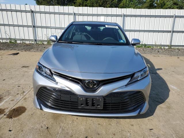 2018 TOYOTA CAMRY L 4T1B11HK1JU063812