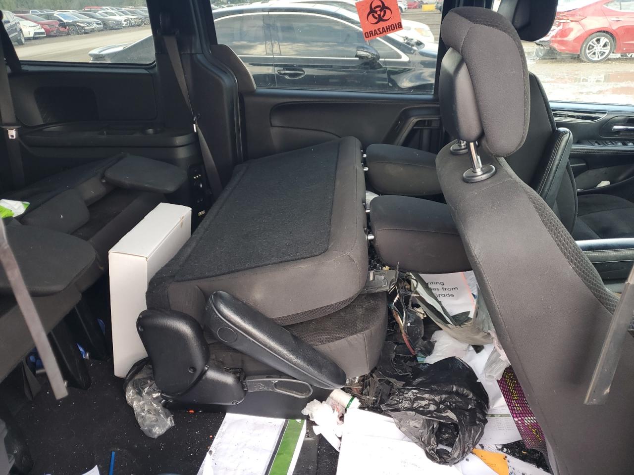 DODGE GRAND CARAVAN SE