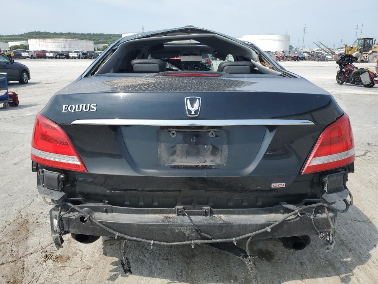 HYUNDAI EQUUS SIGNATURE