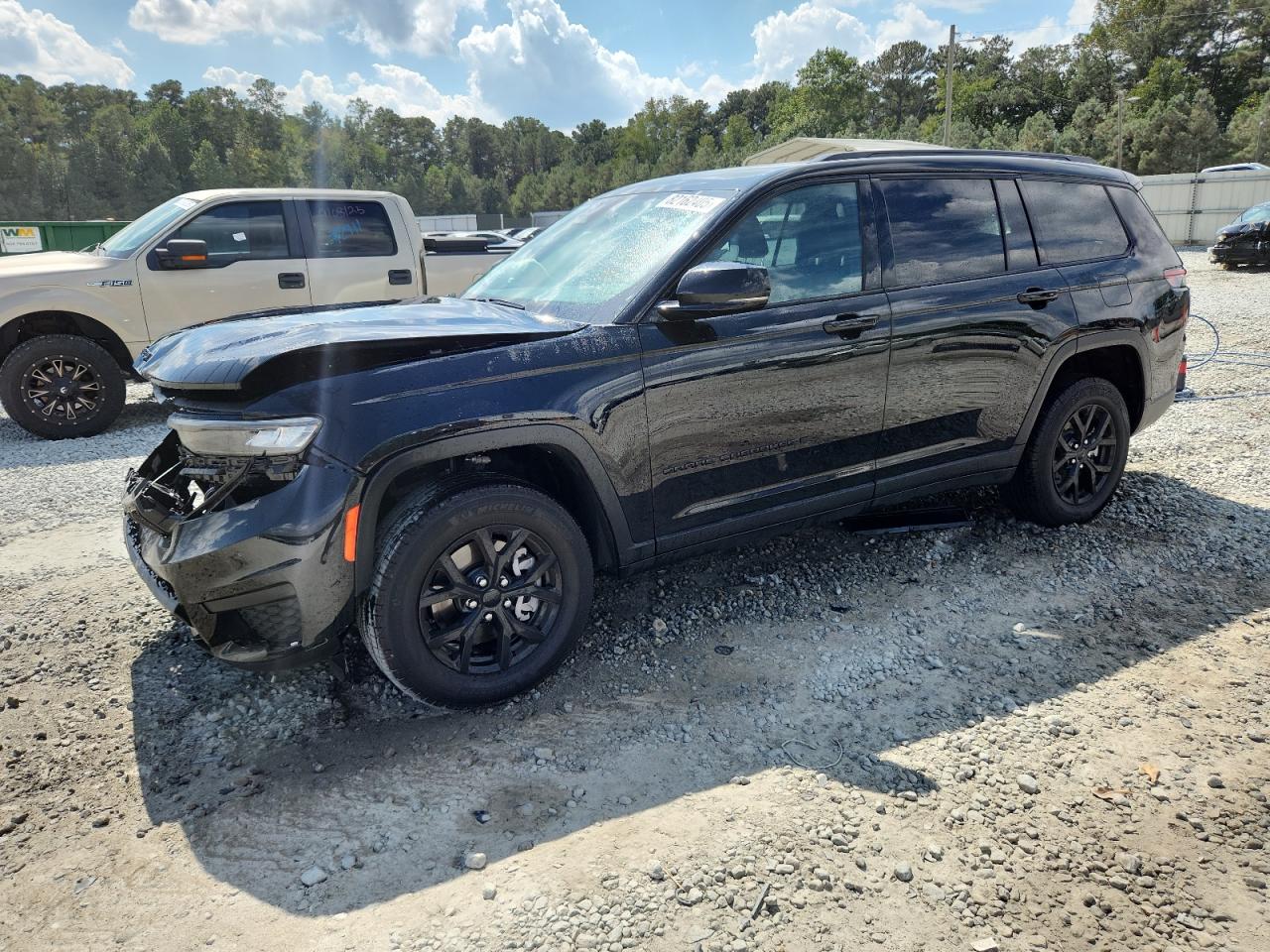 JEEP GRAND CHEROKEE L LAREDO