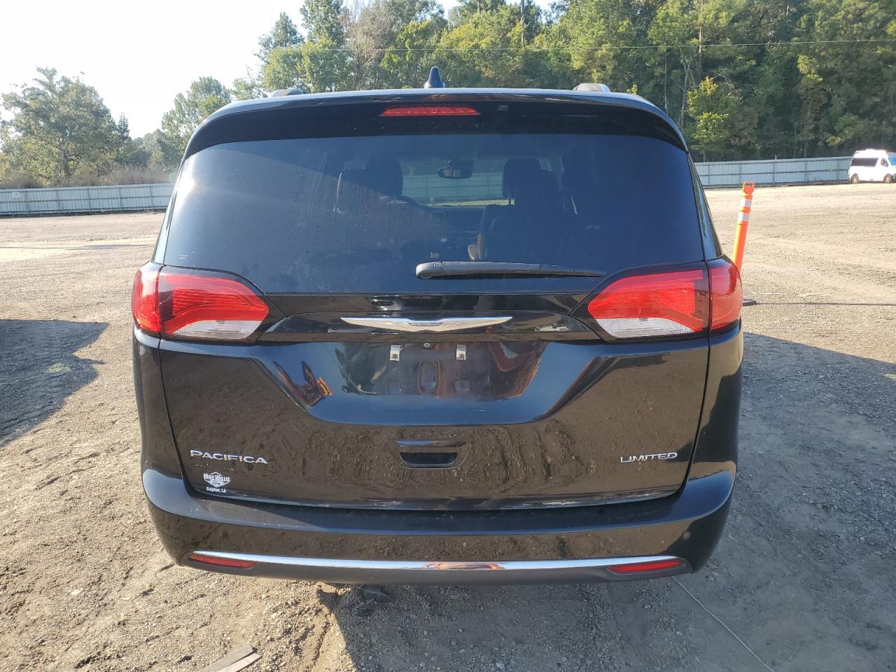CHRYSLER PACIFICA LIMITED