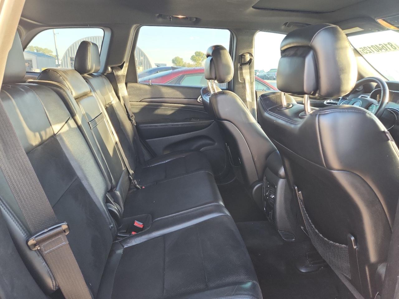 JEEP GRAND CHEROKEE LAREDO