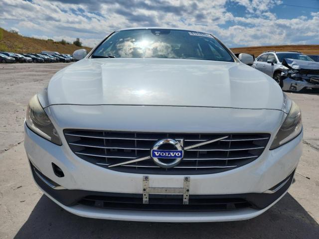 2016 VOLVO S60 PREMIE YV149MFK5G2400376