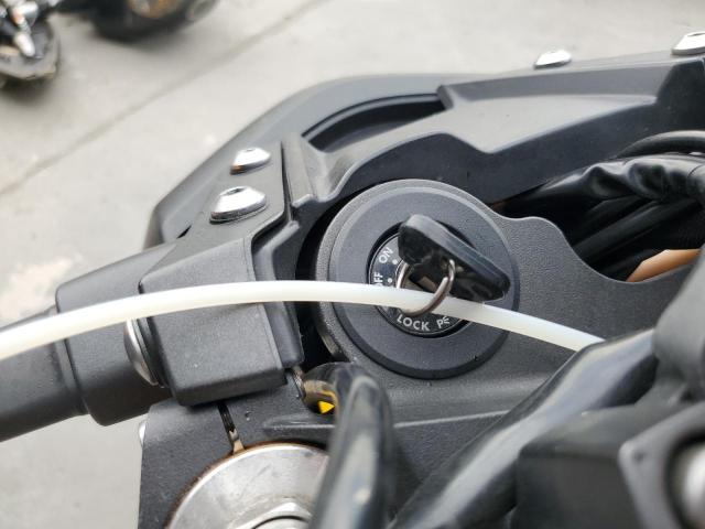 2015 YAMAHA FZ09 - JYARN33E8FA004801