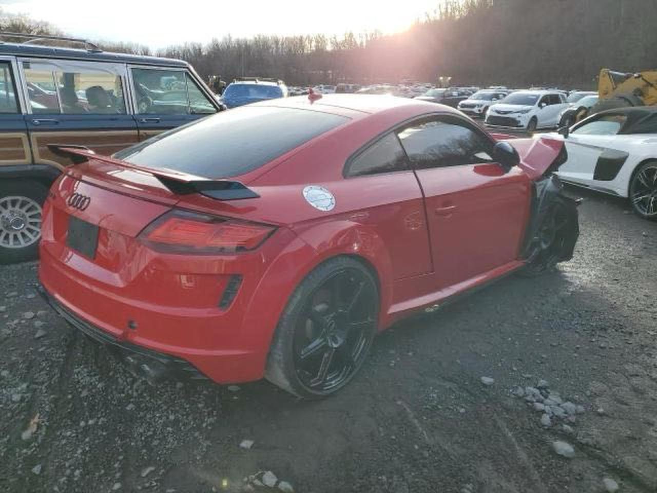 AUDI TT RS