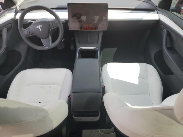 2024 TESLA MODEL Y 7SAYGDEE4RA280076