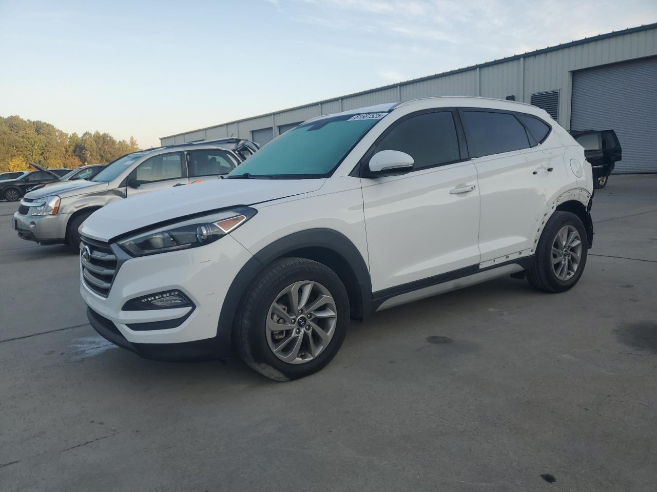 HYUNDAI TUCSON SEL