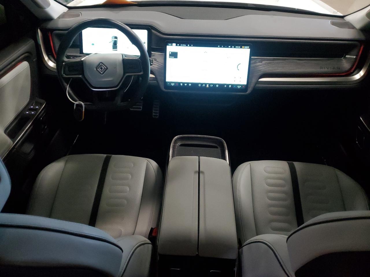 RIVIAN R1T ADVENTURE