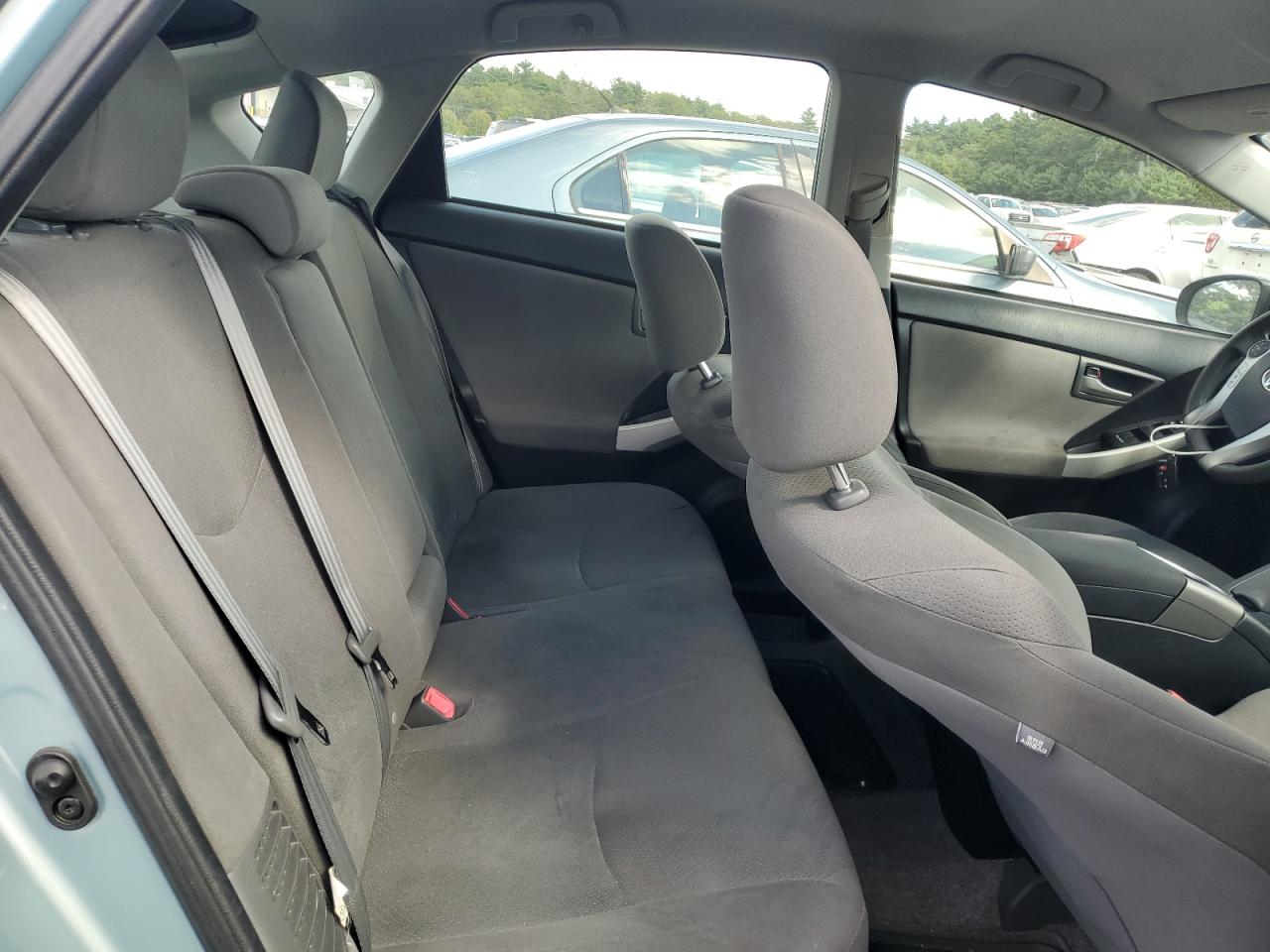 TOYOTA PRIUS PLUG-IN