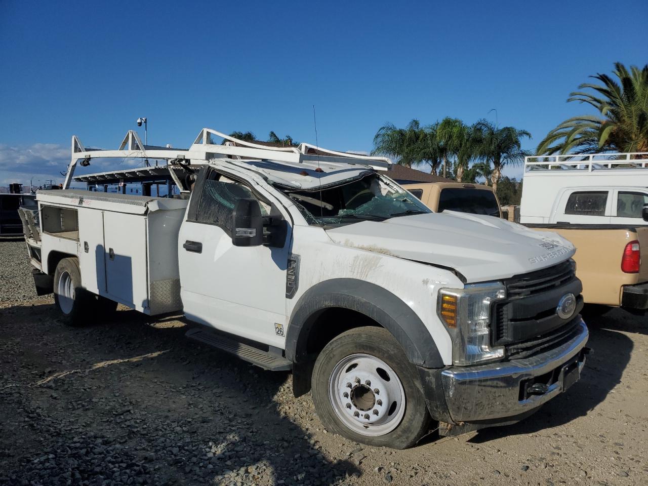 FORD F-450 SUPER DUTY