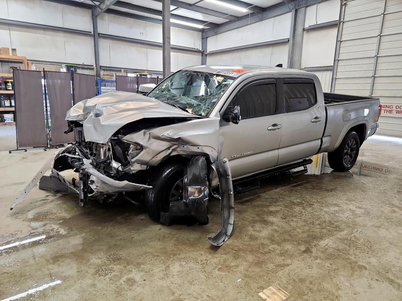 TOYOTA TACOMA DOUBLE CAB