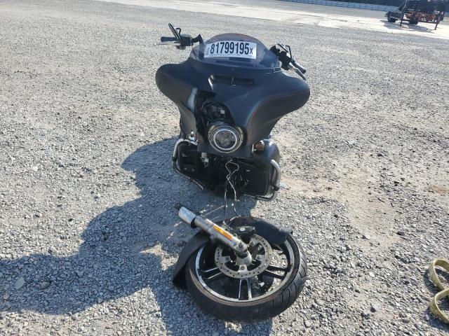 2015 HARLEY-DAVIDSON FLHXS STRE - 1HD1KRM17FB695885