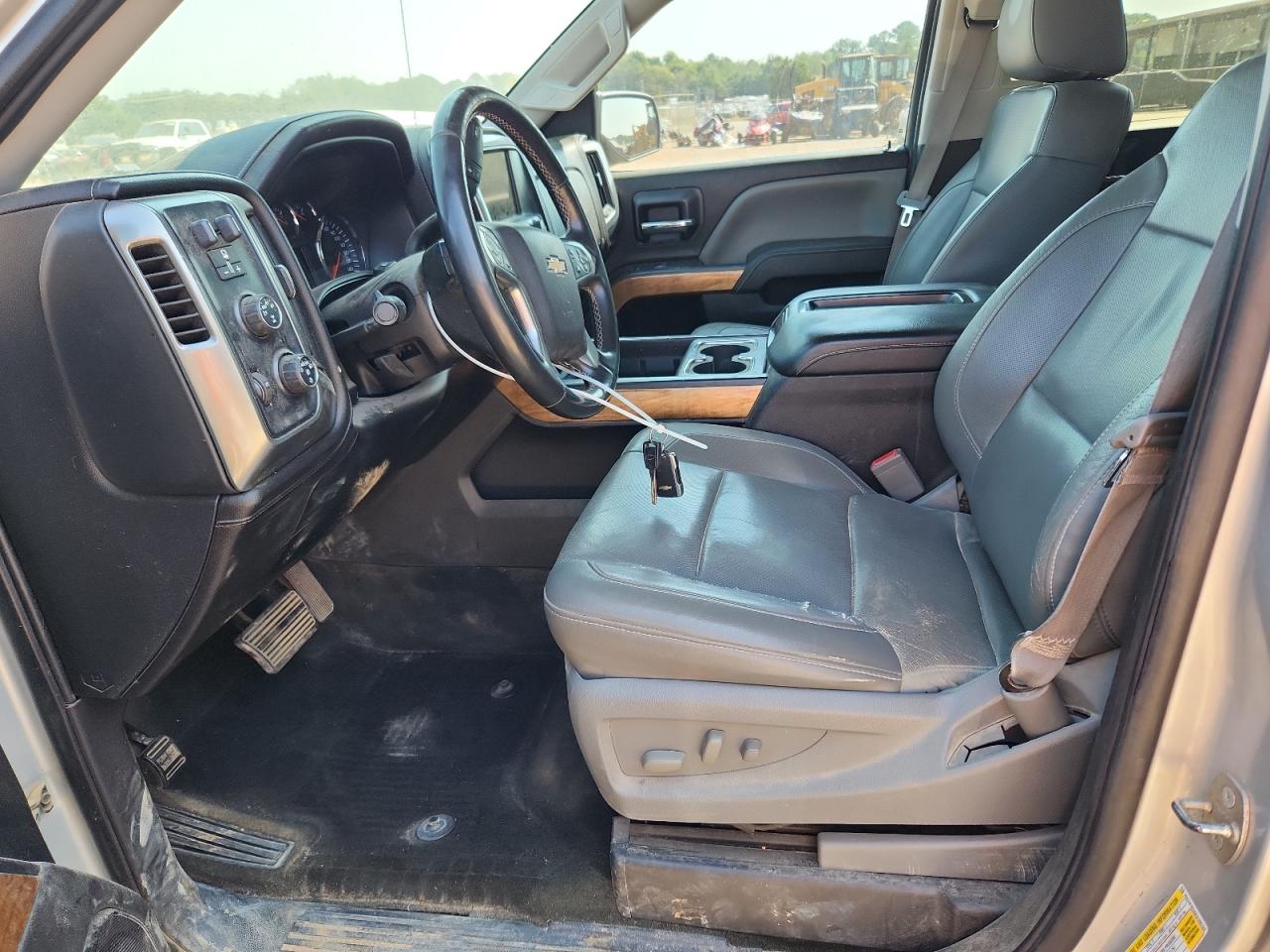 CHEVROLET SILVERADO K1500 LTZ