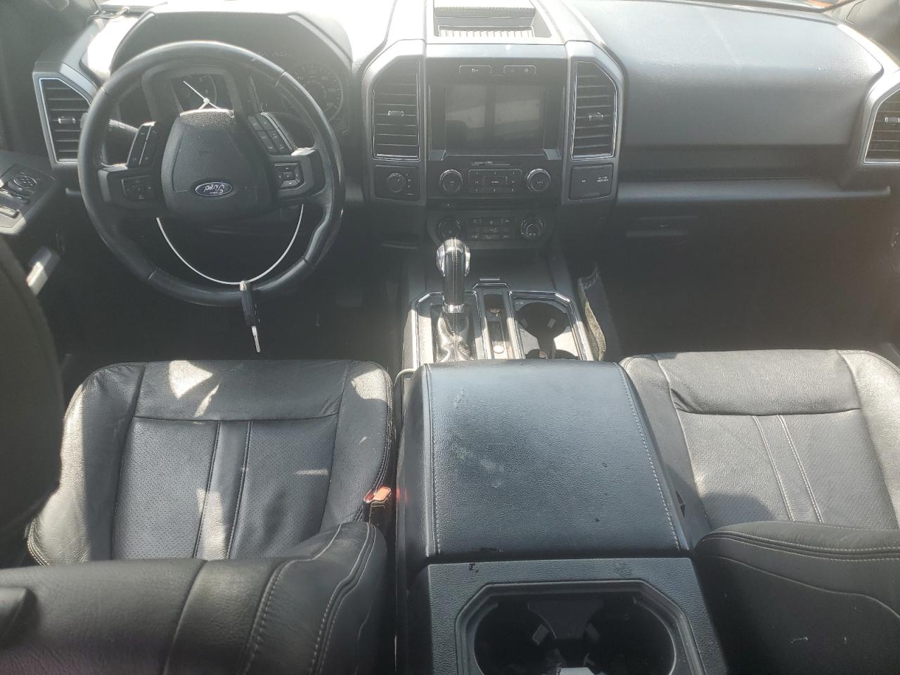 FORD F-150 SUPERCREW