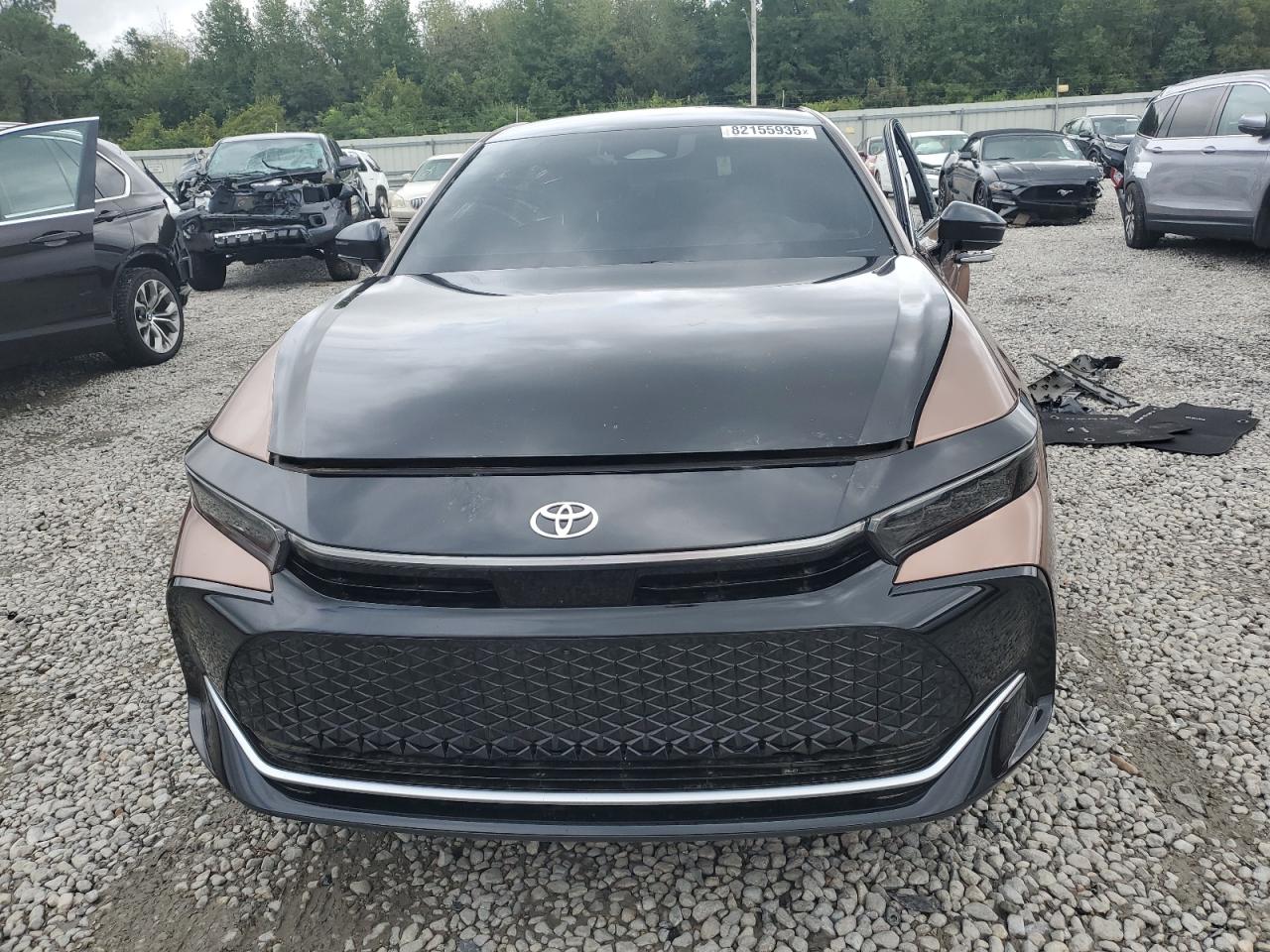 TOYOTA CROWN PLATINUM