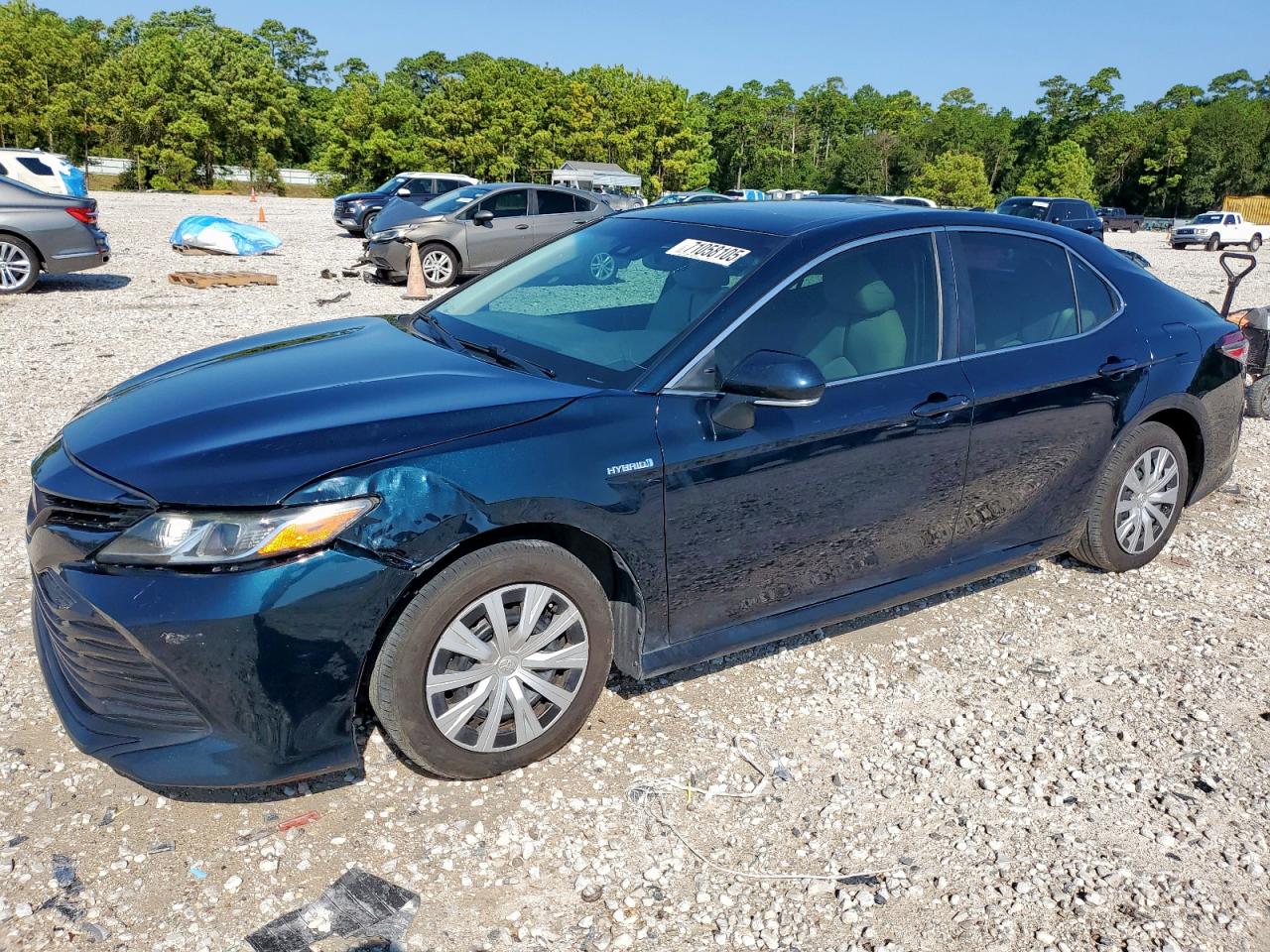 TOYOTA CAMRY LE