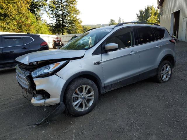 Global Auto Auctions: 2018 FORD ESCAPE SEL