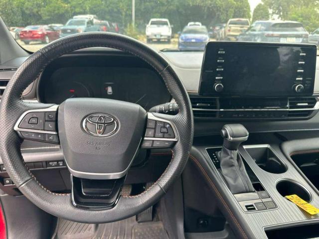 2022 TOYOTA SIENNA XSE 5TDXSKFC5NS055750