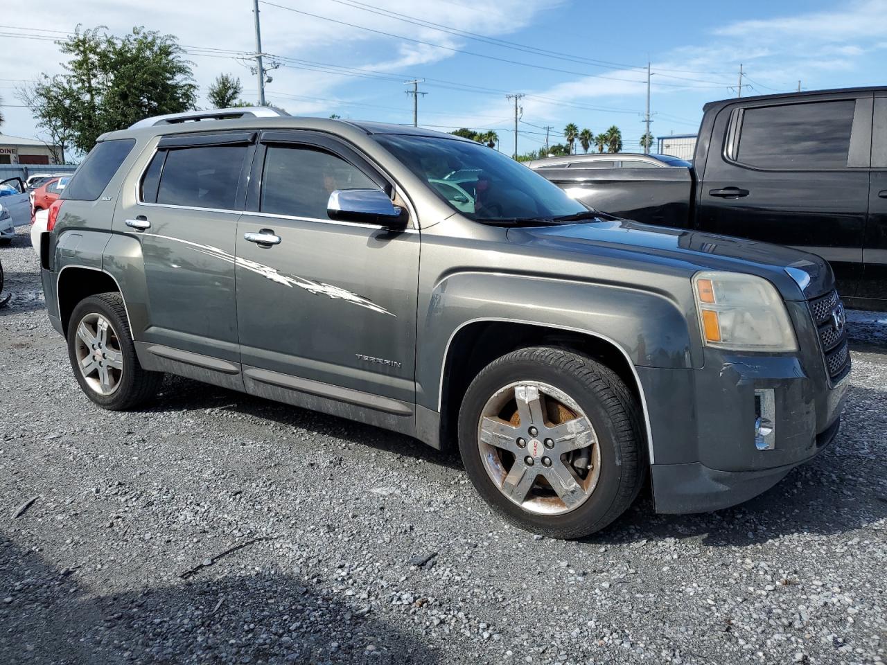 GMC TERRAIN SLT