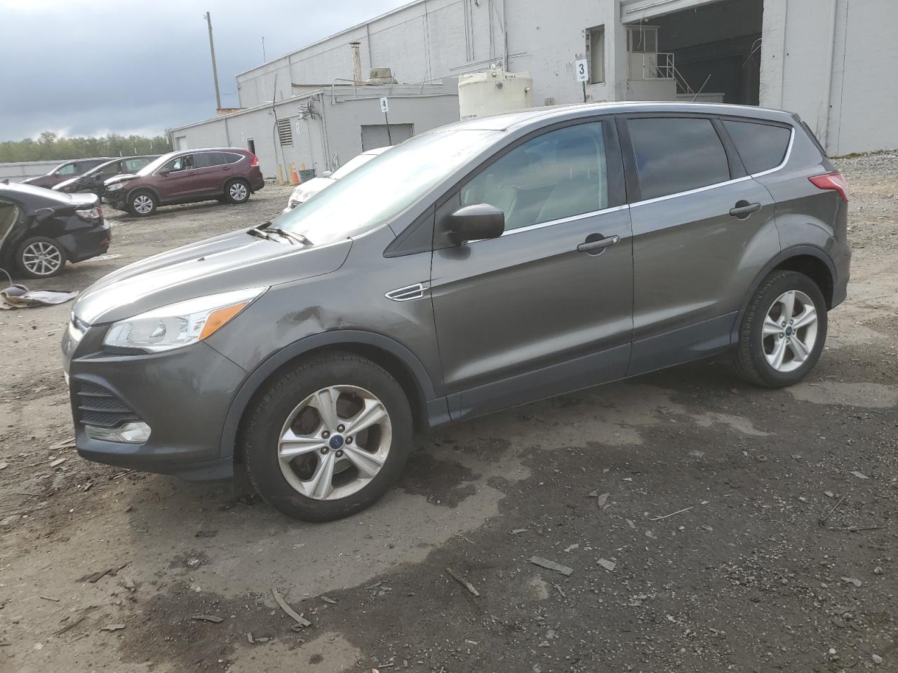 FORD ESCAPE SE