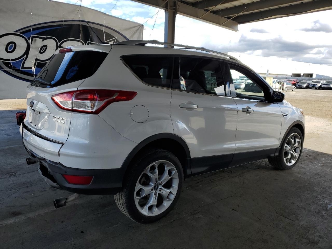 FORD ESCAPE TITANIUM