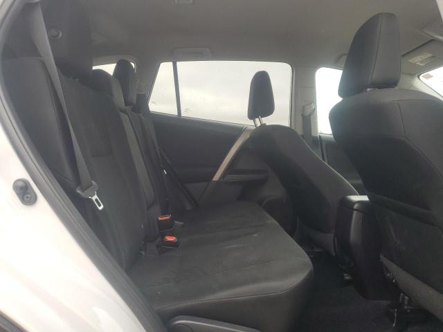 2018 TOYOTA RAV4 LE 2T3ZFREV2JW472986