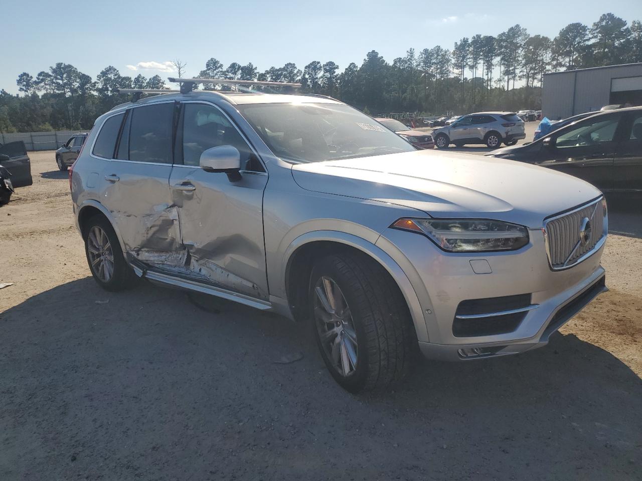 VOLVO XC90 T6