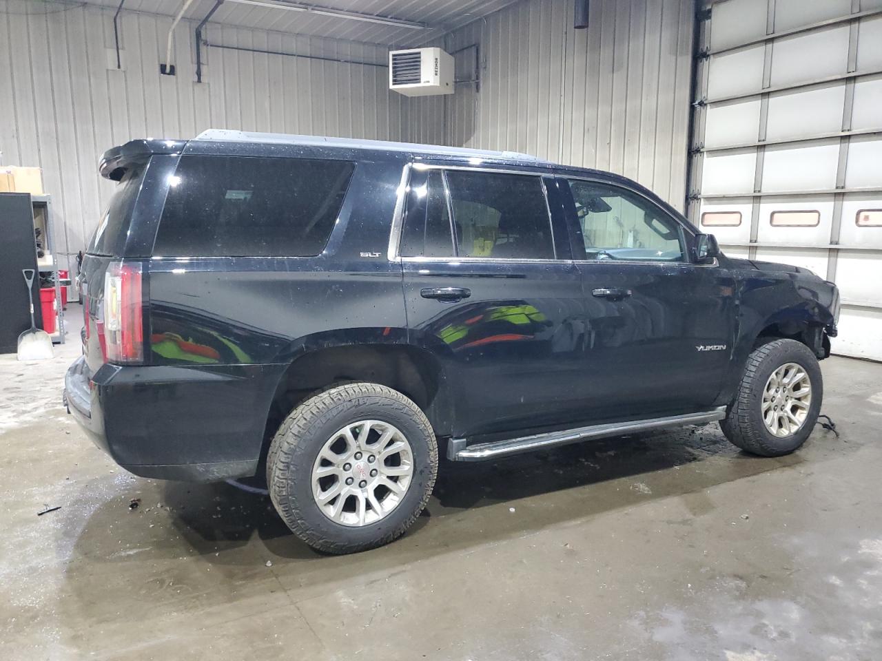 GMC YUKON SLT