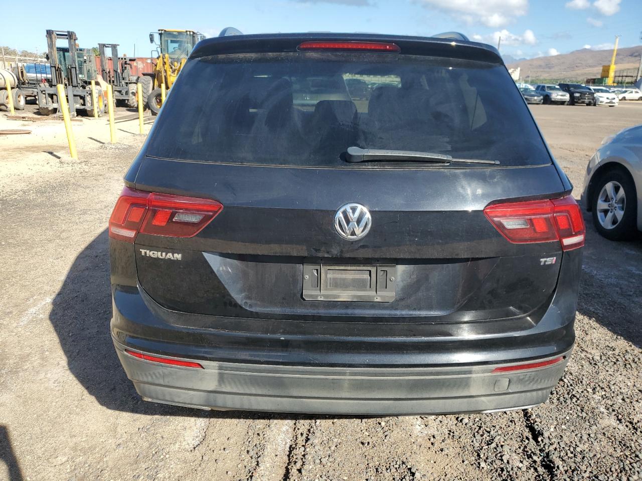 VOLKSWAGEN TIGUAN S