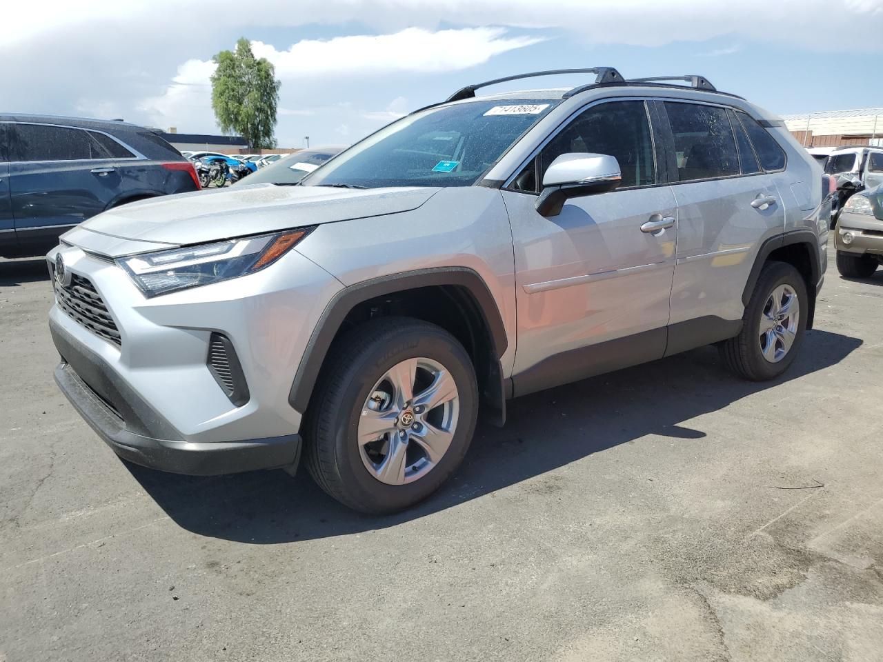 TOYOTA RAV4 XLE