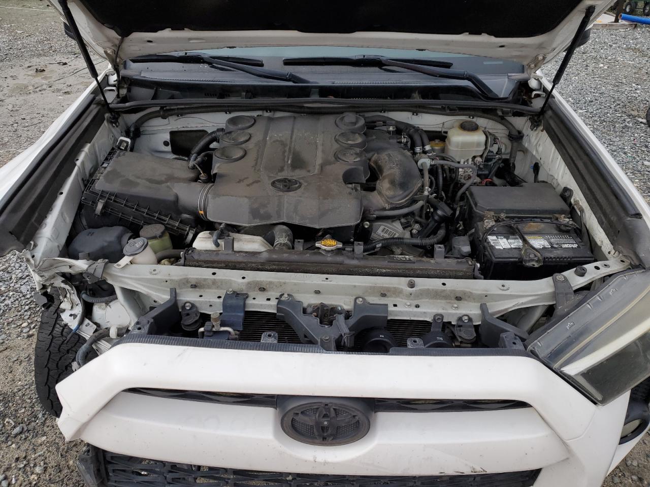 TOYOTA 4RUNNER SR5/SR5 PREMIUM