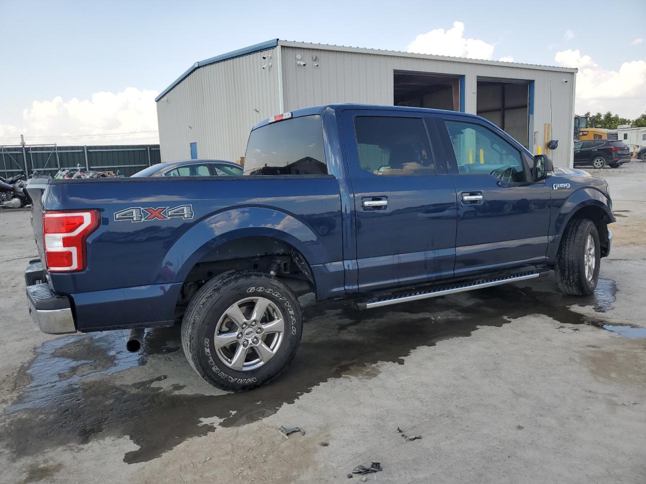 FORD F-150 SUPERCREW