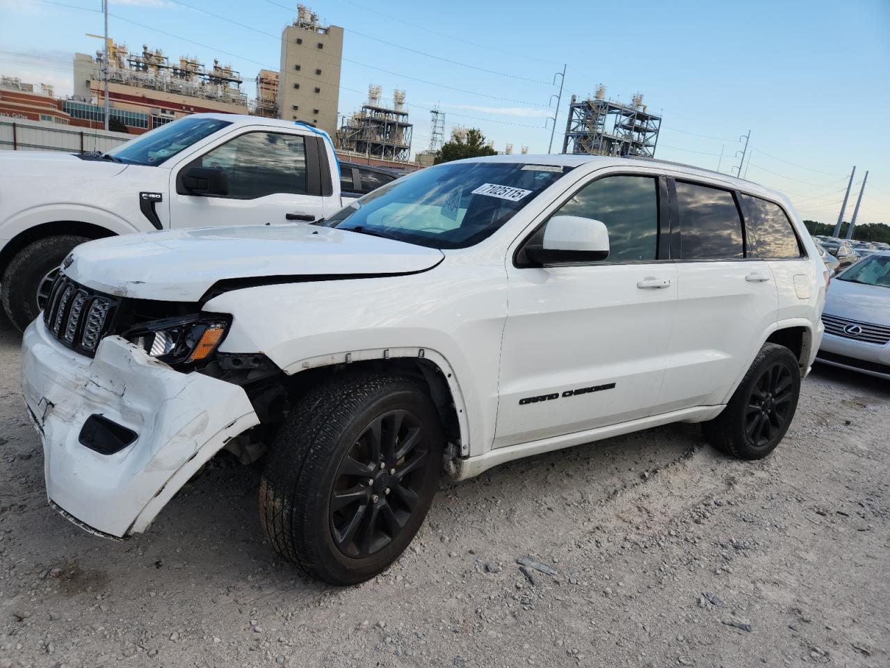 JEEP GRAND CHEROKEE LAREDO