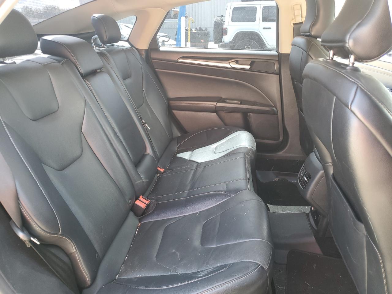 FORD FUSION TITANIUM/PLATINUM