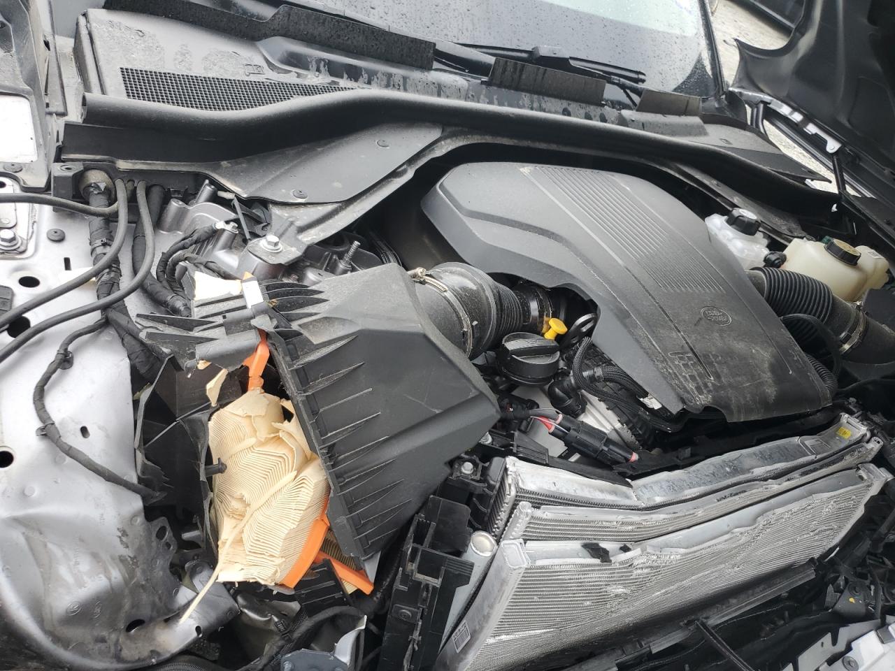 LAND ROVER RANGE ROVER DYNAMIC SE