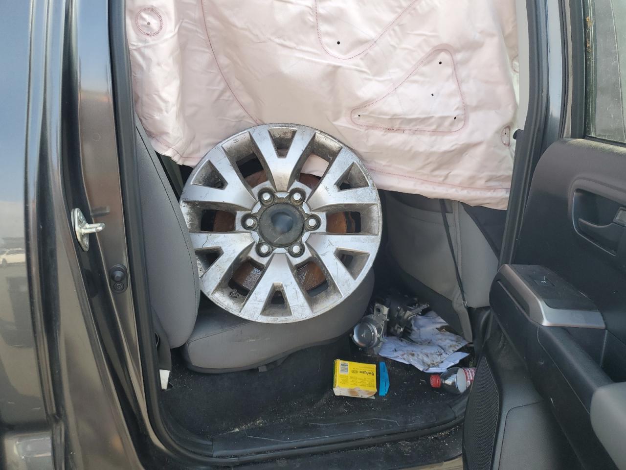 TOYOTA TACOMA DOUBLE CAB