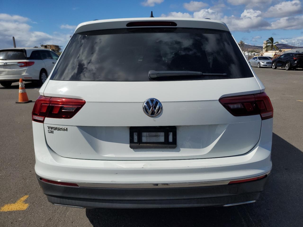 VOLKSWAGEN TIGUAN SE