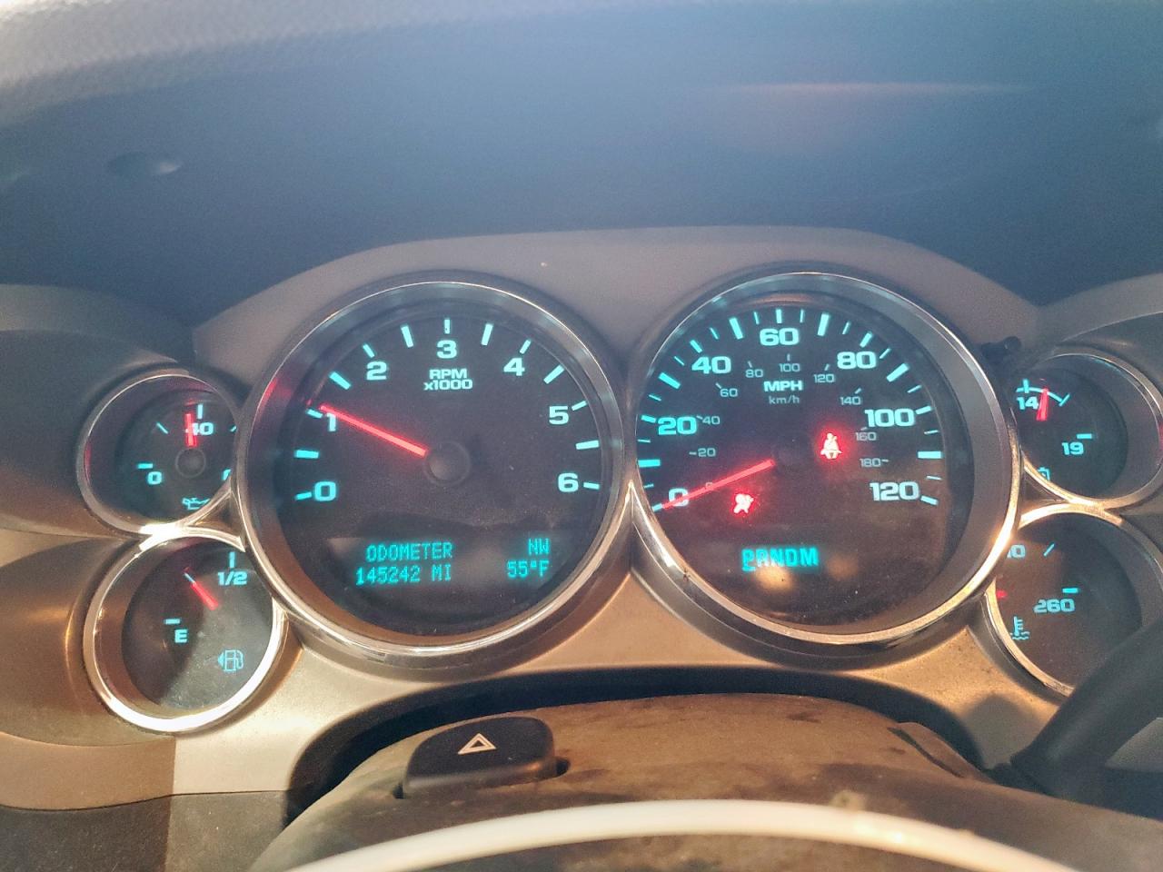 CHEVROLET SILVERADO C1500 LT