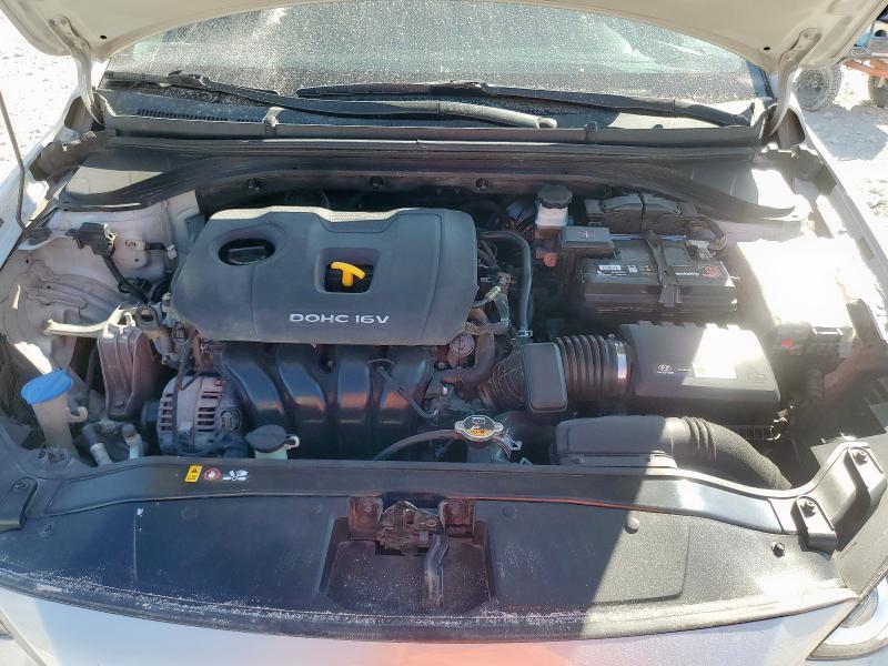 2017 HYUNDAI ELANTRA SE 5NPD84LF2HH011632