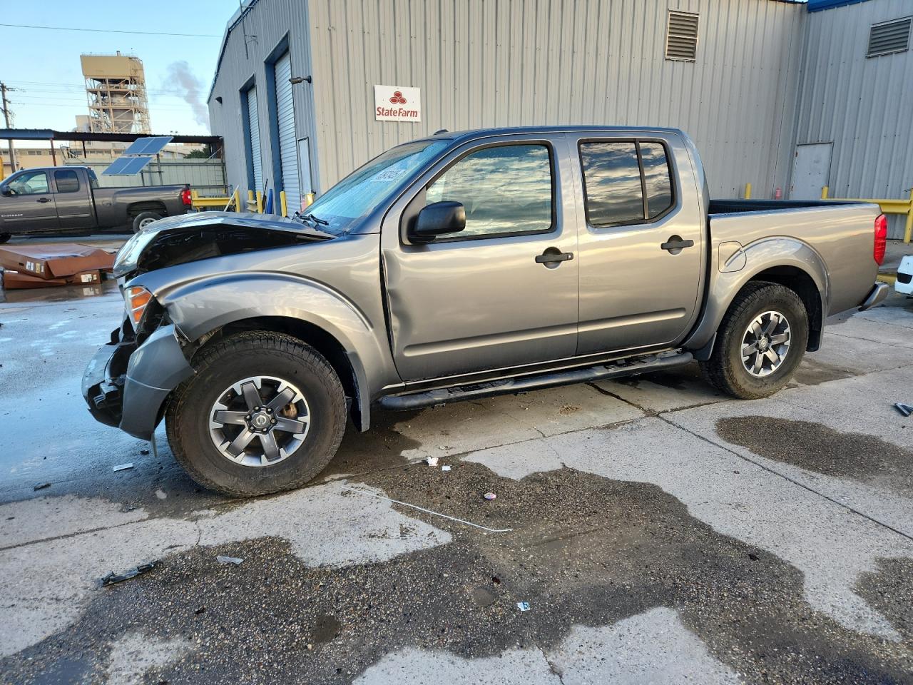 NISSAN FRONTIER S