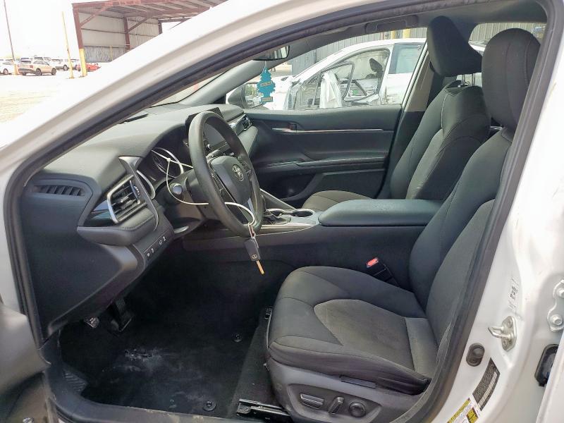 2021 TOYOTA CAMRY LE 4T1C11AK5MU577875