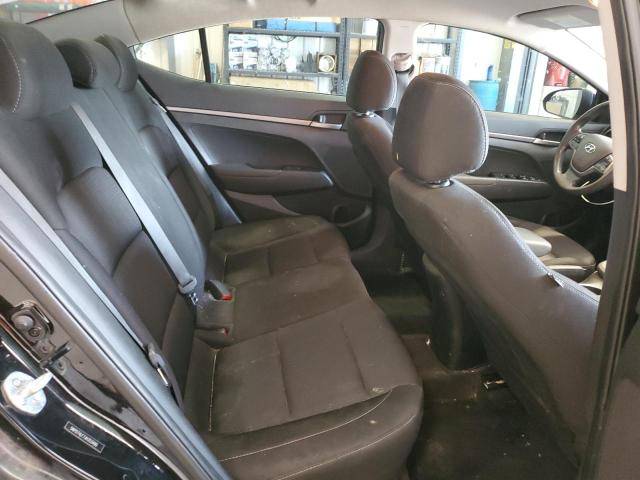 2018 HYUNDAI ELANTRA SE 5NPD74LF7JH353490