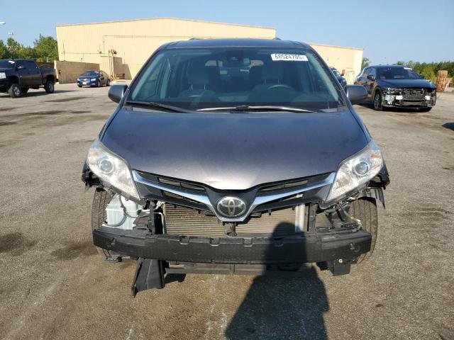 2019 TOYOTA SIENNA LE 5TDKZ3DC2KS981646