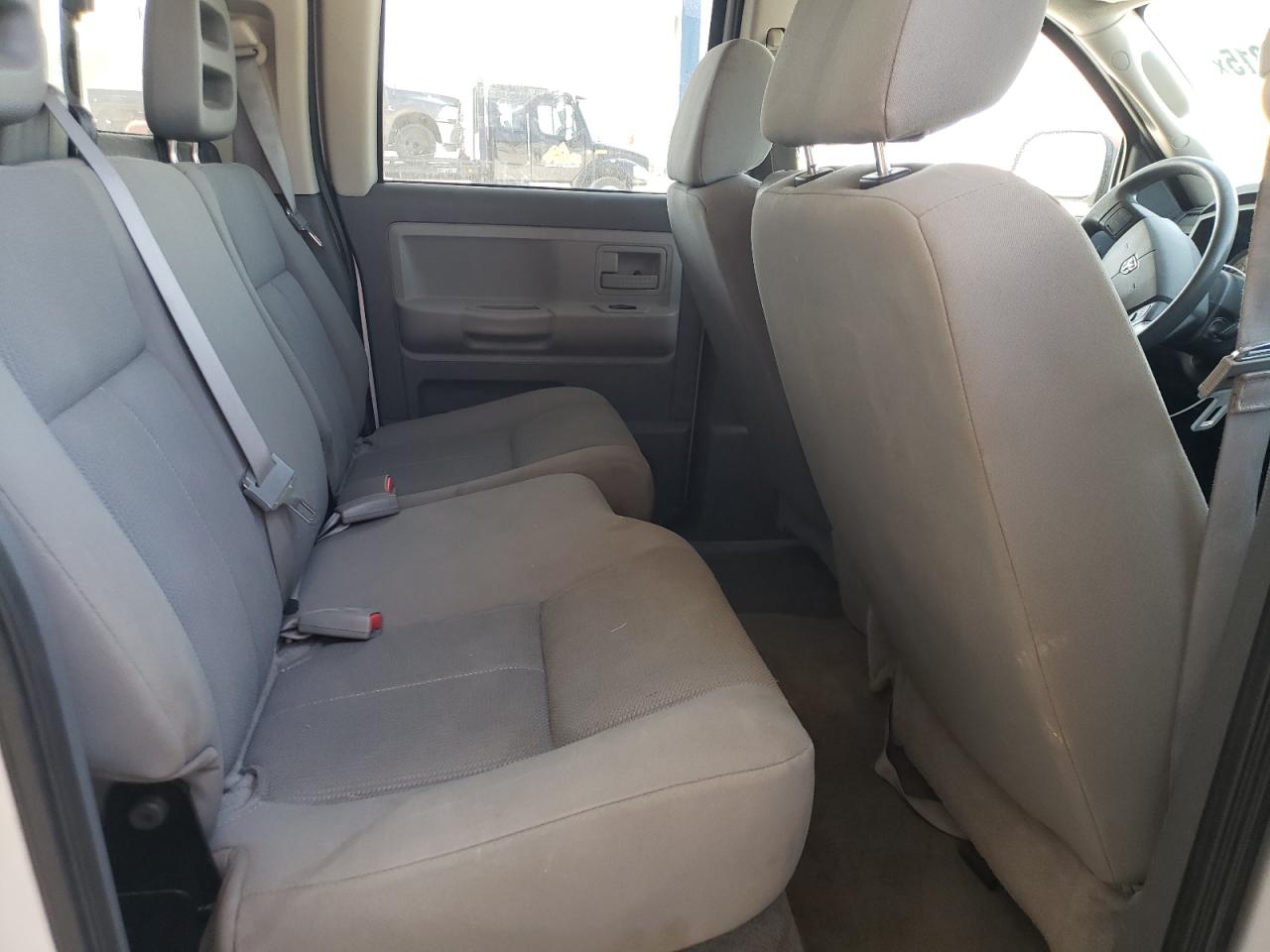 Lot #3297105514 2006 DODGE DAKOTA QUA