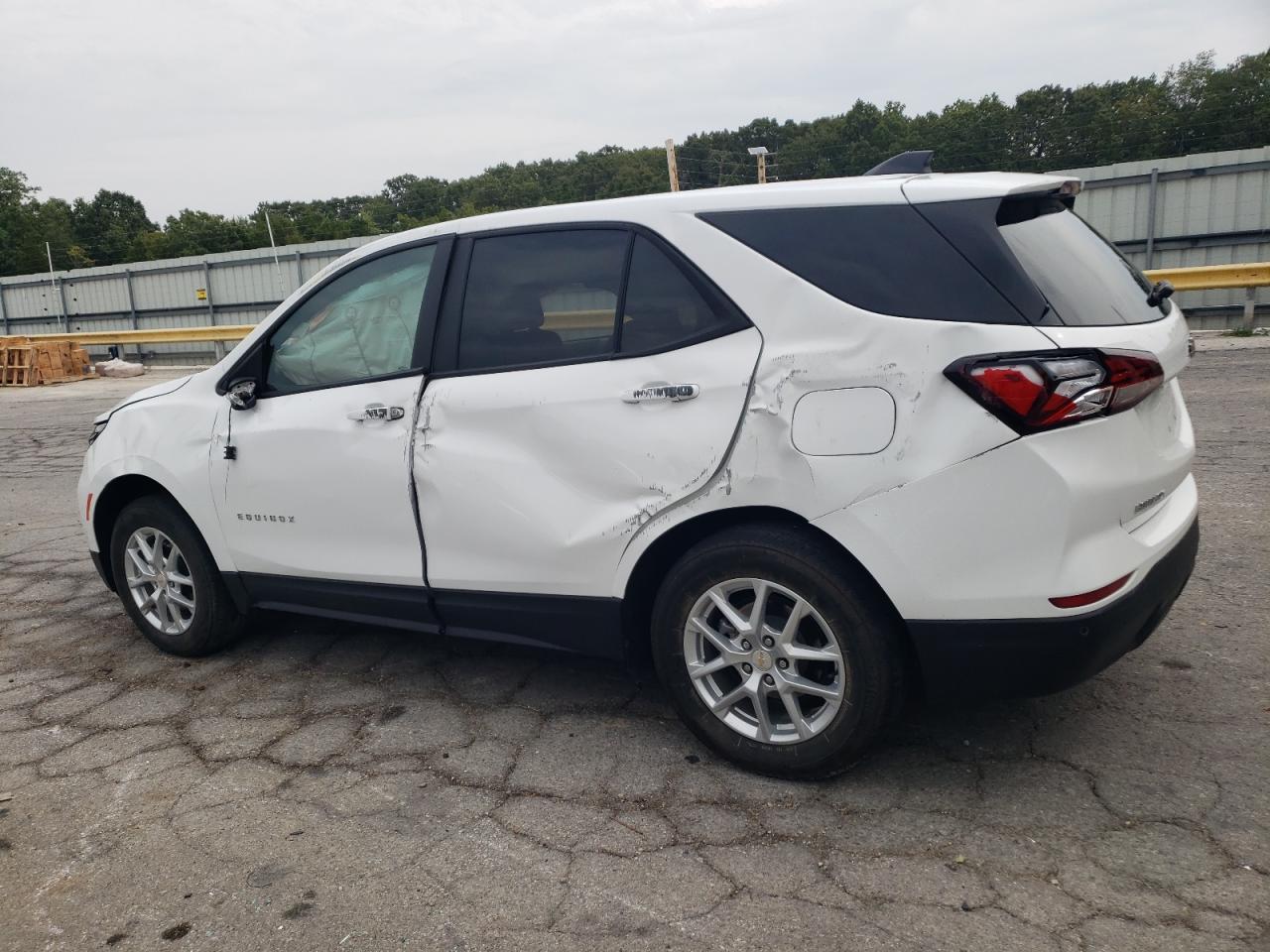 CHEVROLET EQUINOX LS