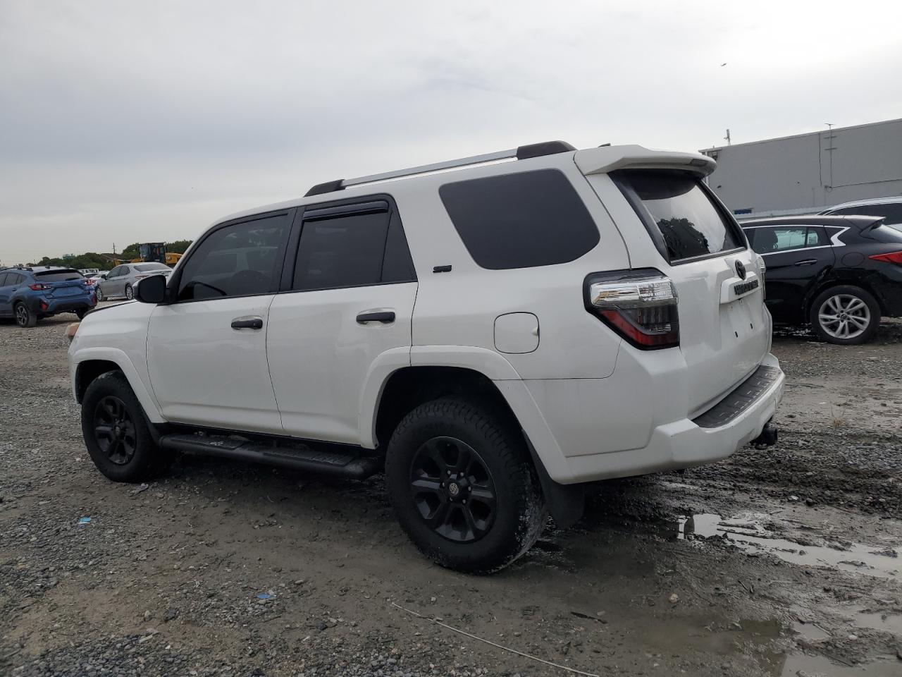 TOYOTA 4RUNNER SR5/SR5 PREMIUM