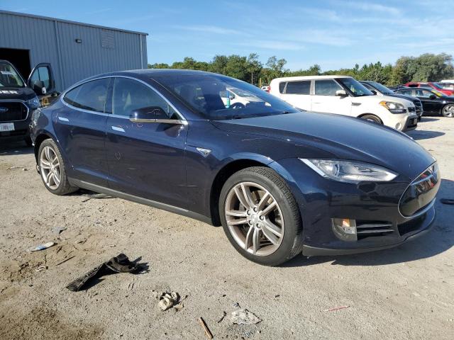 2015 TESLA MODEL S 85 5YJSA1H17FF090296